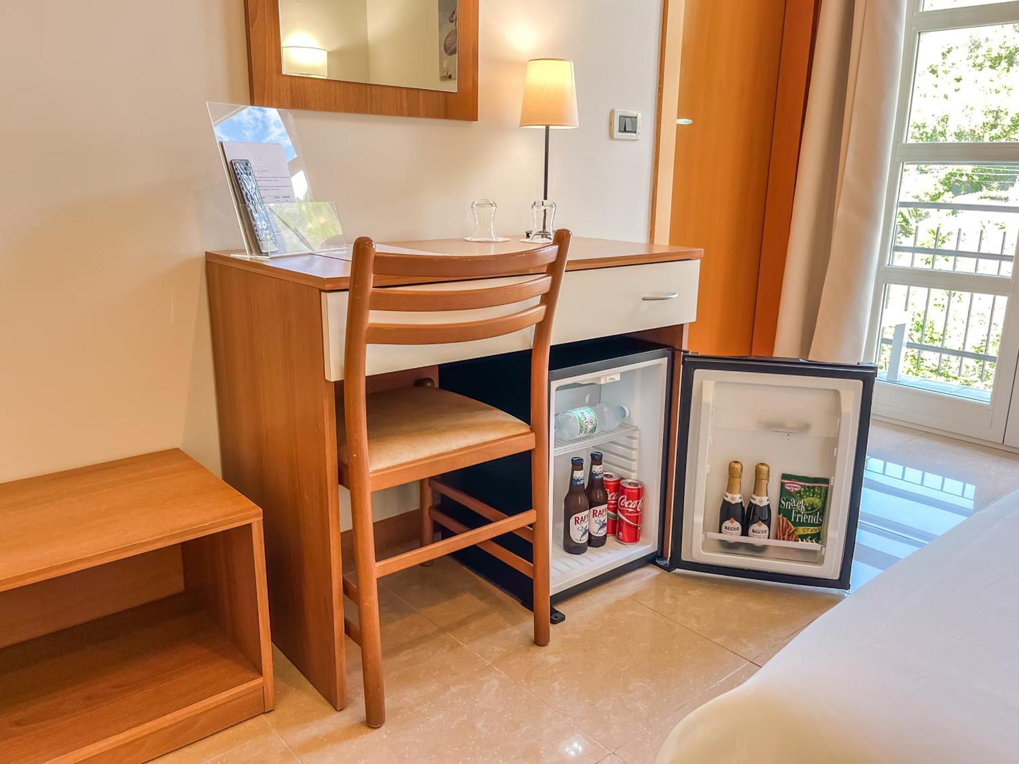 Hotel Ca' De Berna Balestrino Экстерьер фото