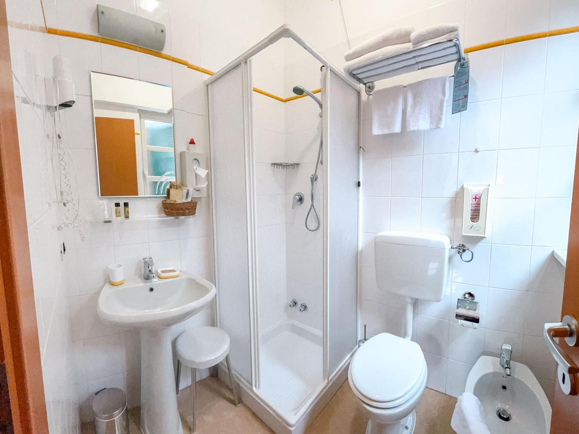 Hotel Ca' De Berna Balestrino Экстерьер фото