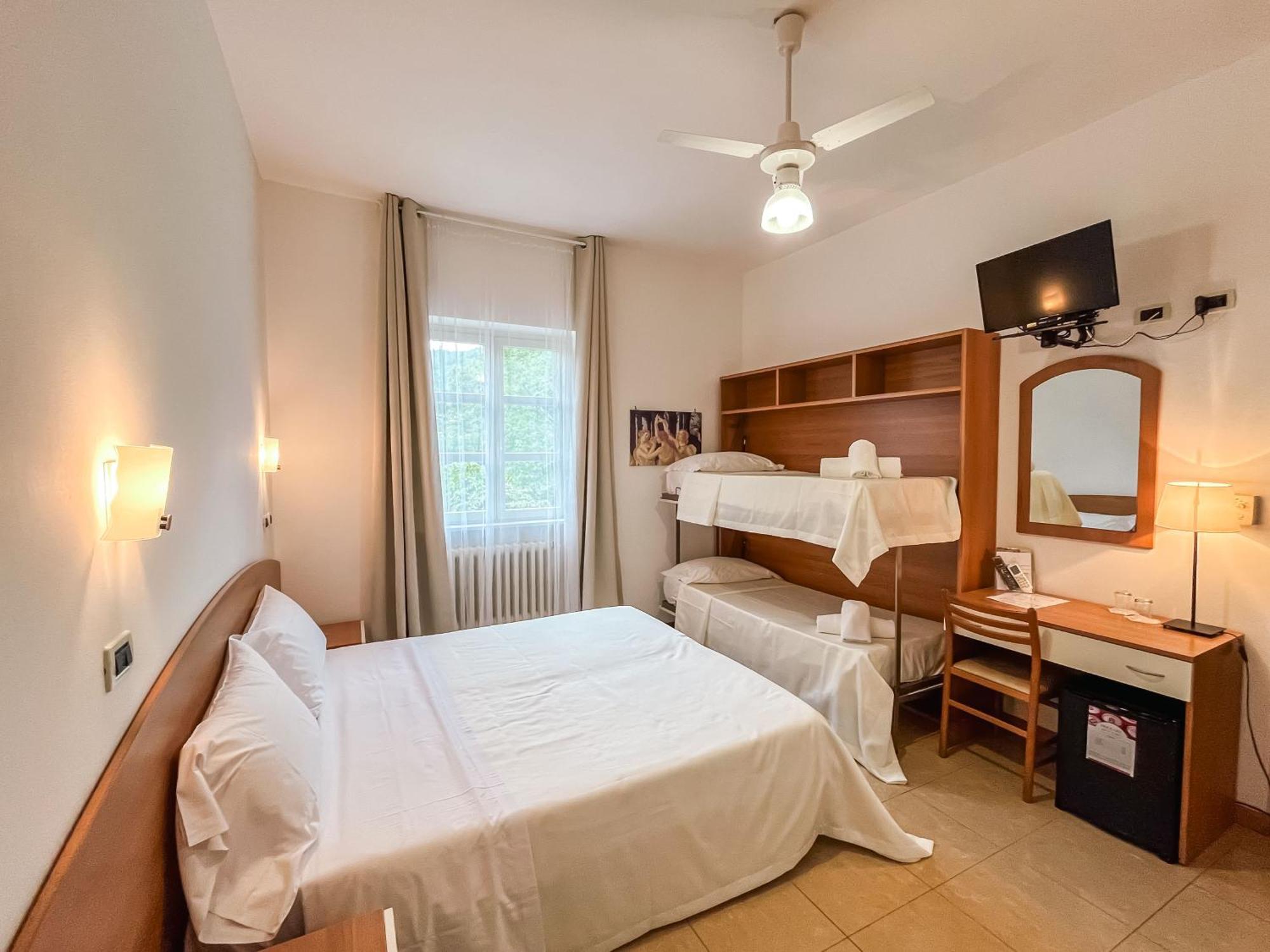 Hotel Ca' De Berna Balestrino Экстерьер фото